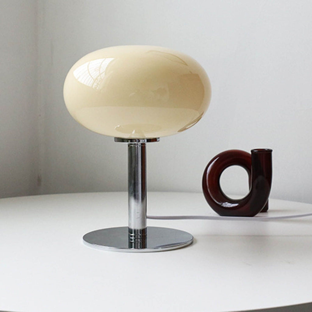 Bedside Table Lamp Iron Base Cute Shape Simple Modern Elegant Nightstand Lamp for Home Button Switch Beige