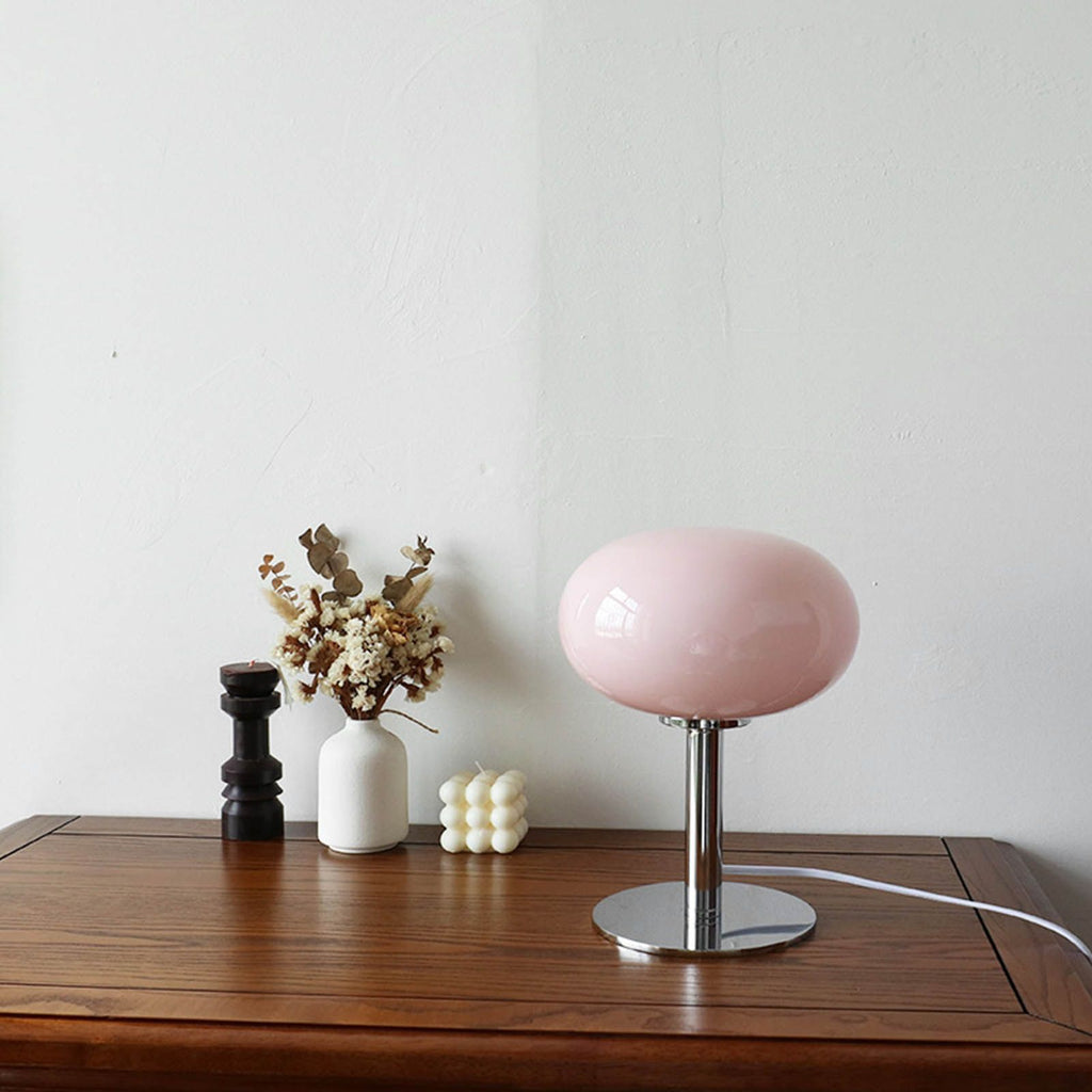Bedside Table Lamp Iron Base Cute Shape Simple Modern Elegant Nightstand Lamp for Home USB Button Switch Pink