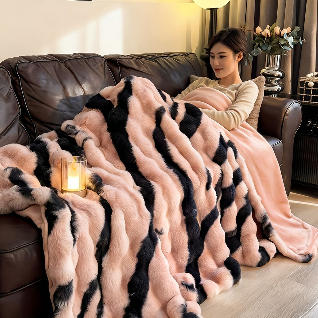 Class A Rabbit Fur Blanket Thickened Blanket Warm Blanket Home Decor Blanket - Gray - Size L  220-240cm