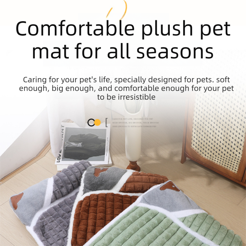 Green L size Luxury Plush Pet Sleeping Mat, Thickened Warm Pet Bed Cushion for Dogs and Cats, Soft Fabric Pet Sofa Pad with Non-Slip Waterproof Base