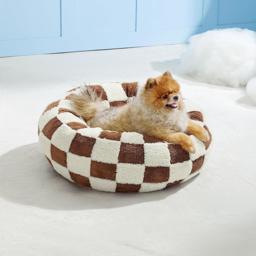 Small Medium Pet Donut Bed (Coffee plaid) -50cm outer diameter, Soft Plush Round Dog Bed and Cat Bed with Raised Rim, Cozy Calming Pet Sleeping Cushion, Checkered Washable Puppy Bed for Indoor Small Dogs Cats and Kittens